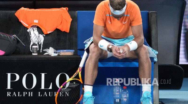 Rafael Nadal mengumumkan akan pensiun setelah tampil di final Piala Davis tahun depan.