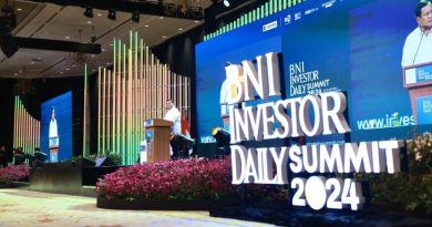 Menhan and President-Elect, General (Purn) Prabowo Subianto attended the closing of the BNI Investor Daily Summit 2024 event at Jakarta Convention Center (JCC), Senayan, Central Jakarta, Wednesday (9/10/2024) afternoon WIB.