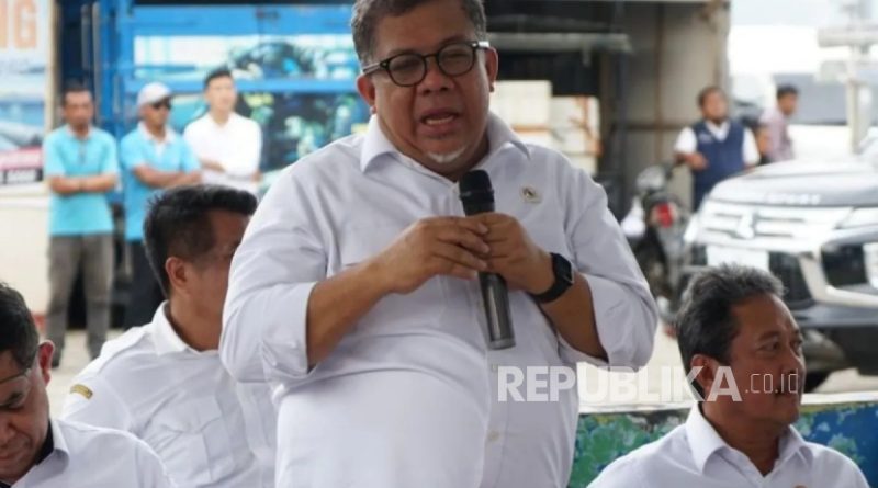 Wakil Menteri Perumahan dan Kawasan Permukiman (Wamen PKP) Fahri Hamzah.