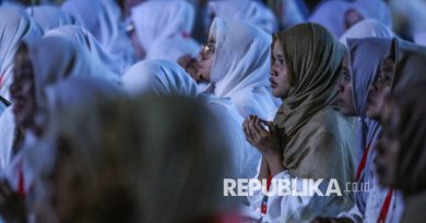 Zikir dan Doa Kebangsaan di Tugu Proklamasi