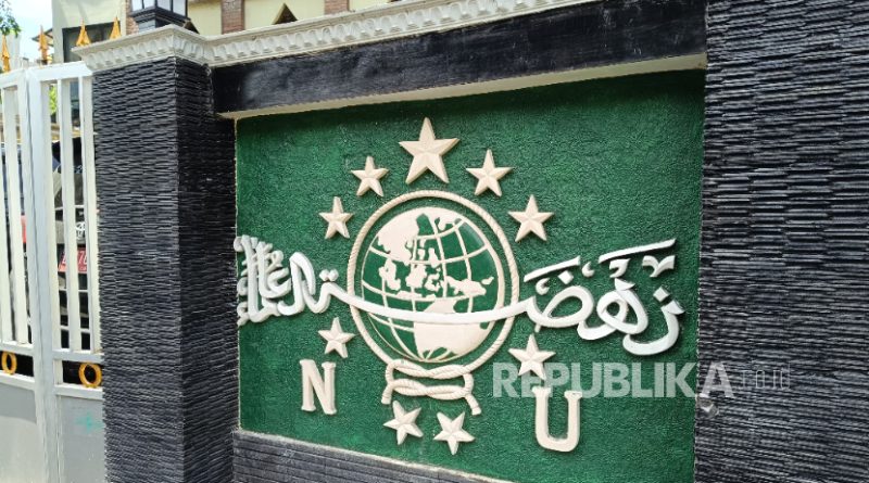 Logo NU di kantor Pengurus Besar Nahdlatul Ulama (PBNU) di Kramat, Jakarta.
