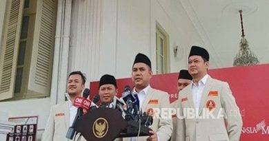 Ketum Pemuda Muhammadiyah Dzulfikar Ahmad Tawalla (kedua dari kanan).