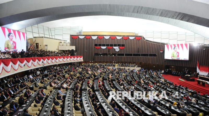 Suasana Sidang Paripurna Pembukaan Masa Persidangan I DPR Tahun Sidang 2025-2026 di Gedung Nusantara, Kompleks Parlemen, Jakarta, Jumat (15/8/2025).