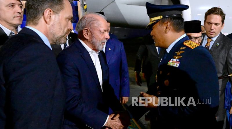Presiden Brasil Luiz Inacio Lula da Silva Pangkalan Udara (Lanud) Halim Perdanakusuma, Jakarta Timur pada Rabu (22/10/2025) sore WIB.