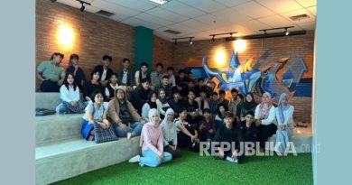 Cyber University menyelenggarakan rapat koordinasi membahas program kerja HIMASTI tahun 2025.