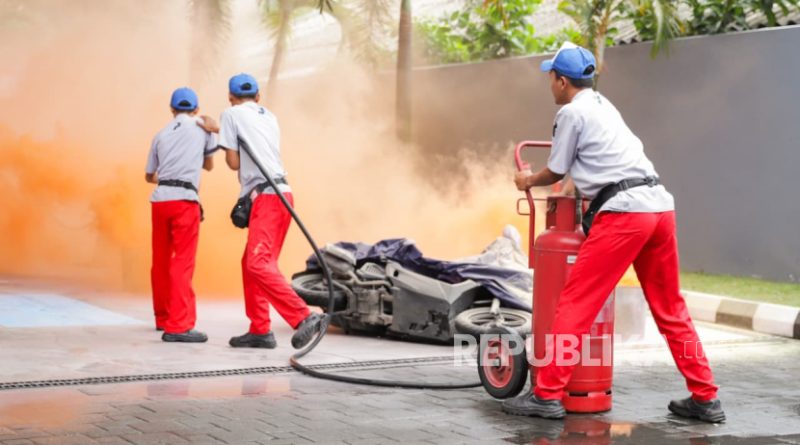 Dalam rangka meningkatkan kesadaran dan kesiapan menangani keadaan darurat, PT Pertamina Retail (PERTARE), kembali menggelar simulasi Penanggulangan Keadaan Darurat (PKD).