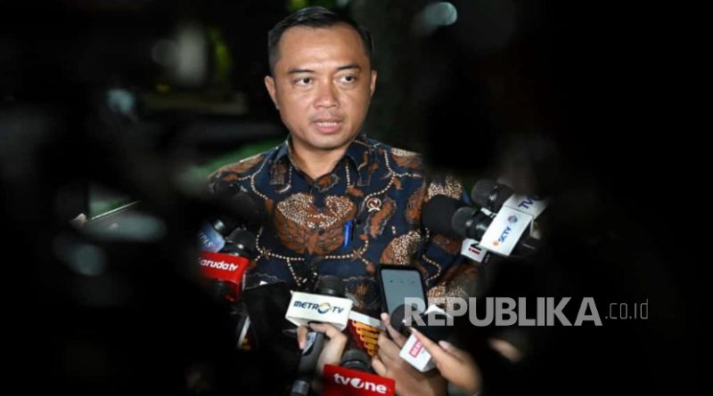 Mensesneg Prasetyo Hadi.