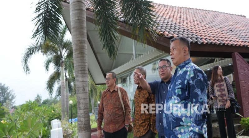Wakil Menteri Usaha Mikro, Kecil, dan Menengah (UMKM) RI bersama Badan Pengusahaan Batam (BP Batam) dan Bank Rakyat Indonesia (BRI) resmi menjalin kolaborasi strategis untuk memperkuat ekosistem pengembangan UMKM di Kota Batam.