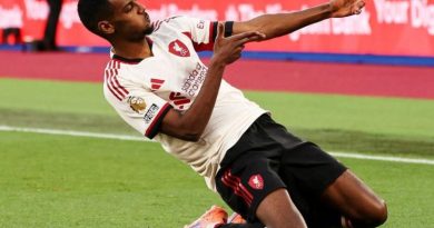 Isak akui belum tahu penyebab performanya merosot di Liverpool.