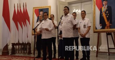 Gubernur Jakarta Pramono Anung saat memberikan keterangan di Balai Kota Jakarta, Rabu (24/12/2025).