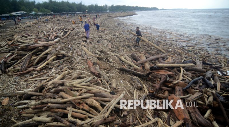 Ekosistem Rusak, Walhi Nilai Usulan Gunung Slamet Jadi Taman Nasional Terlambat