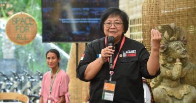 Geledah Rumah Eks Menhut, Penyidik Kejagung Sita Bukti Dugaan Transaksi Suap Ratusan Miliar