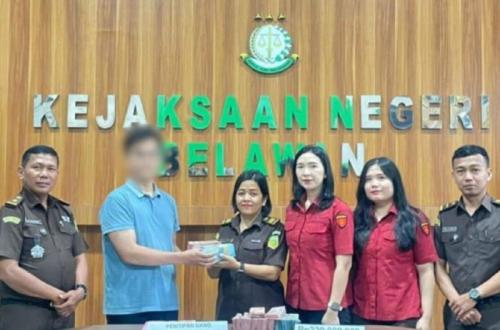 Kejari Belawan Terima Uang Pengganti Rp220 Juta dari Kasus Korupsi Dana BOS