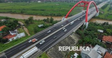 Baru 459 Ribu Kendaraan Keluar Jakarta, Ini Prediksi Puncak Arus Mudik Menurut Korlantas Polri