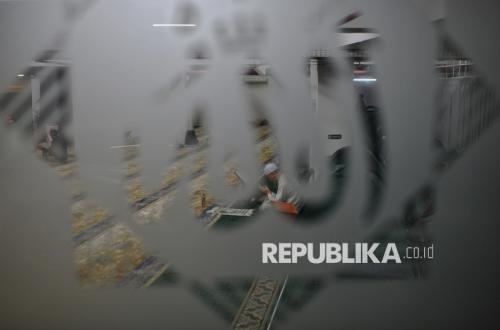 Mencari Lailatul Qadar di Tengah Kegelisahan Zaman